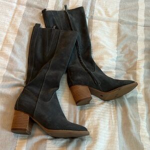 Blondo gray suede waterproof knee-high boots Sz 7